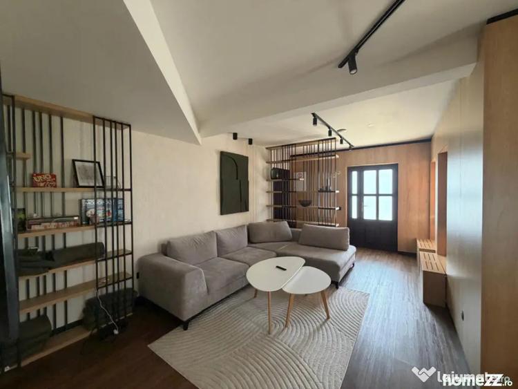 Casă cu 2 camere cu Teren 3400 Mp în Mănăstirea Humorului