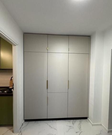 Apartament cu 2 camere semidecomandat, mobilat în Vatra Luminoasă