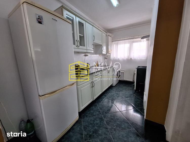 Apartament cu 2 camere decomandat în Dâmbu Pietros