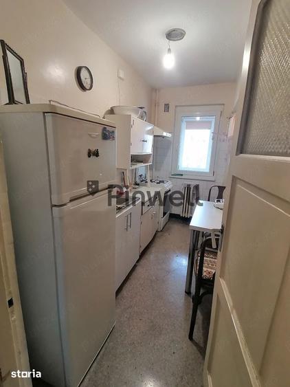 Apartament cu 2 camere semidecomandat în Victoriei