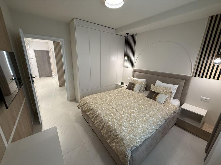 Apartament cu 2 camere decomandat, mobilat în Mihai Viteazul
