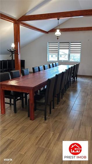 Spațiu comercial, de 450 mp, în Sântioana