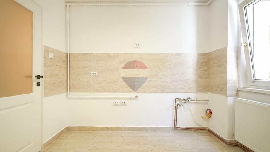 Apartament cu 2 camere semidecomandat în Astra