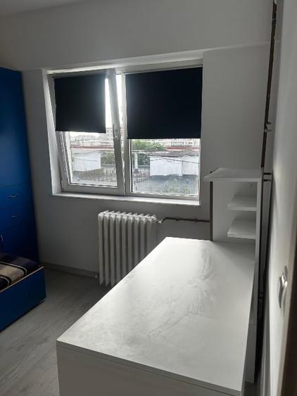 Apartament cu 3 camere decomandat, mobilat în Giurgiului