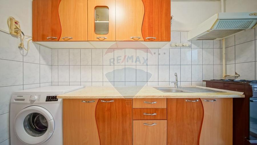 Apartament cu 2 camere semidecomandat, mobilat în Noua