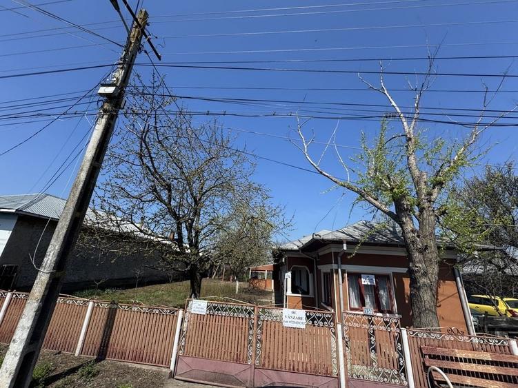 Casă cu 4 camere în Slobozia