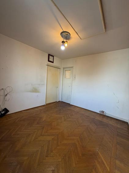 Apartament cu 2 camere semidecomandat în Țiglina 1