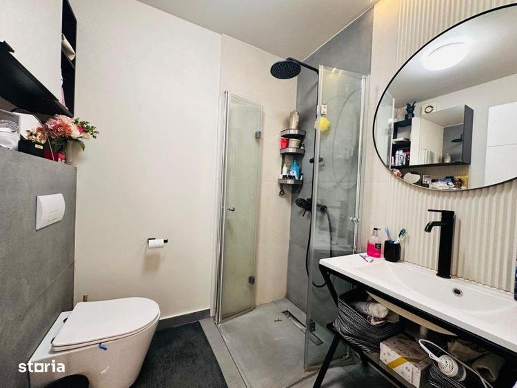 Apartament cu 3 camere semidecomandat, mobilat în Străulești