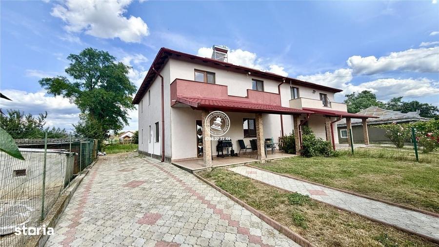 Casă cu 4 camere în Popricani