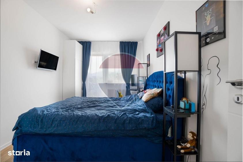 Apartament cu 3 camere în Tractorul
