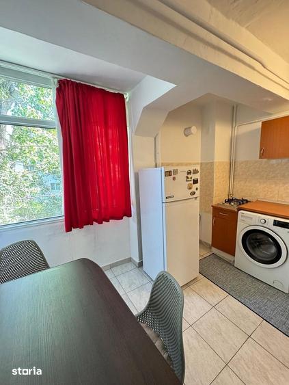Apartament cu 2 camere în Podu Roș