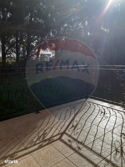 Casă cu 5 camere cu Teren 500 Mp în Hărman