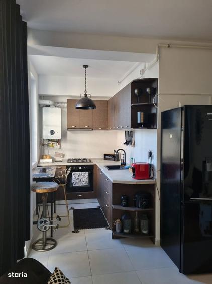 Apartament cu 2 camere, mobilat în Tomis Plus