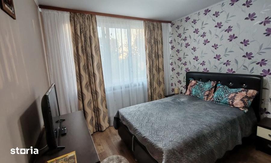 Apartament cu 3 camere în Țiglina 1