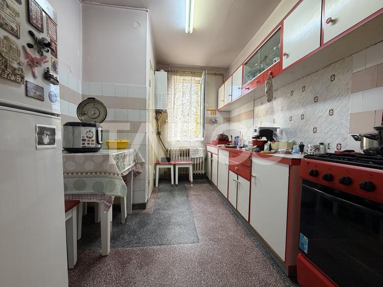 Apartament cu 3 camere decomandat, mobilat în Gheorgheni
