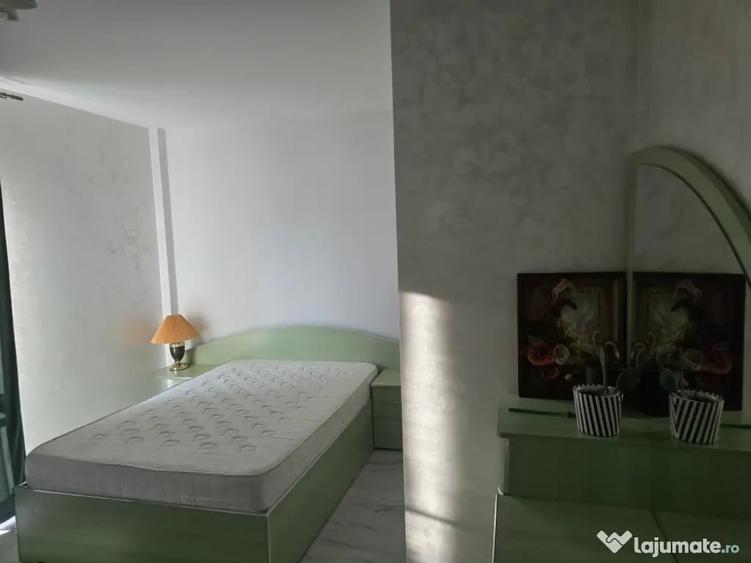 Apartament cu 2 camere decomandat în Ultracentral