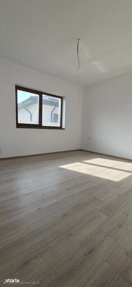 Casă cu 4 camere cu Teren 400 Mp în Clinceni