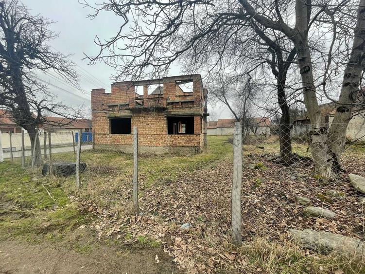 Teren de 1448 mp, în Breaza
