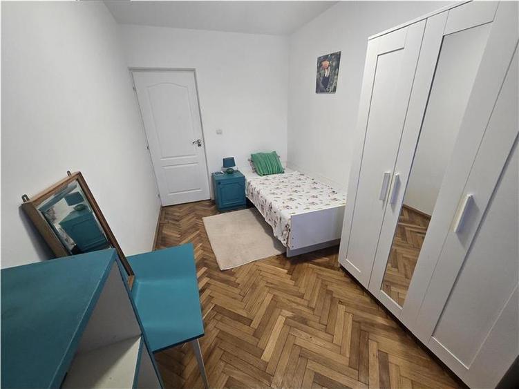 Apartament cu 3 camere decomandat, mobilat în Griviței
