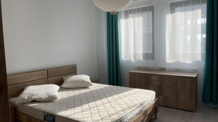Apartament cu 2 camere decomandat, mobilat în Sisești