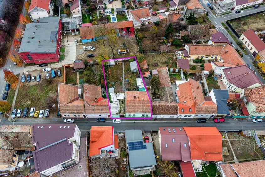 Casă individuală cu 4 camere cu Canalizare în Malul Mureșului