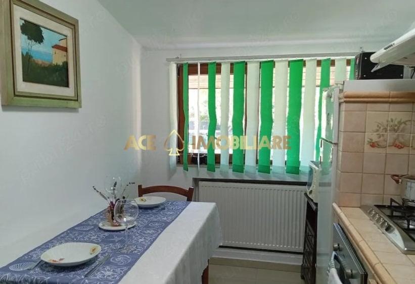 Apartament cu 3 camere decomandat, mobilat în Ferentari