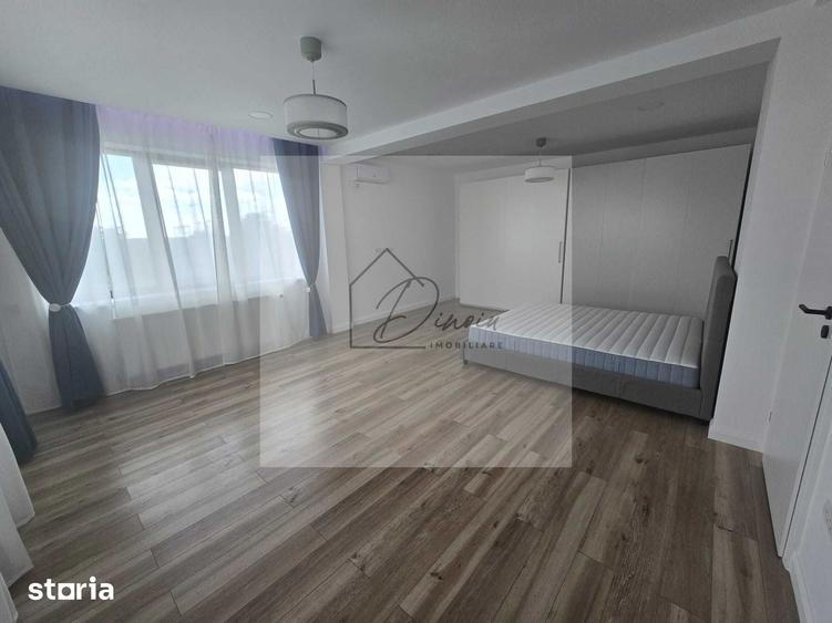 Casă cu 4 camere cu Teren 225 Mp în Splaiul Unirii