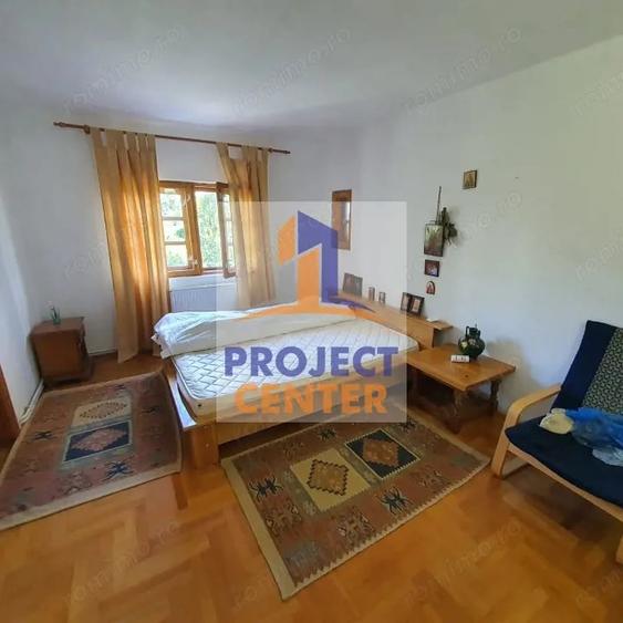 Casă cu 4 camere cu Teren 842 Mp în Trivale