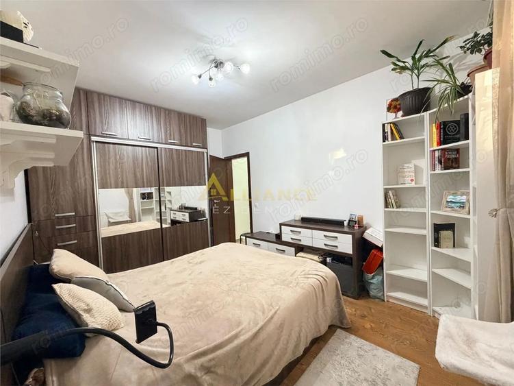 Apartament cu 3 camere, mobilat în Apărătorii Patriei