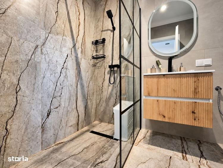 Apartament cu 3 camere în Rădaia