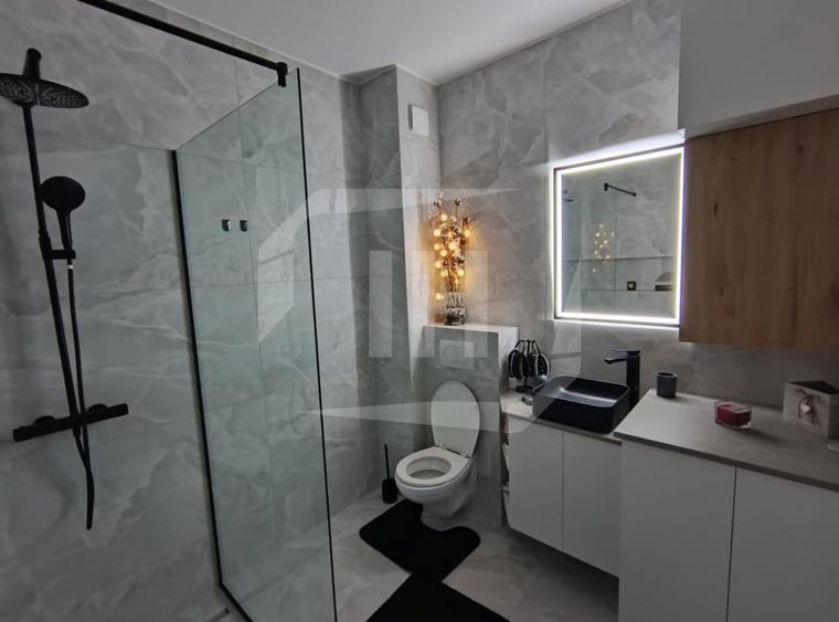 Apartament cu 2 camere semidecomandat, mobilat în Mărăști