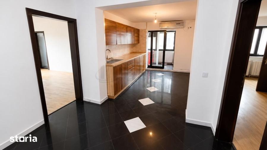 Apartament cu 4 camere în Crângași