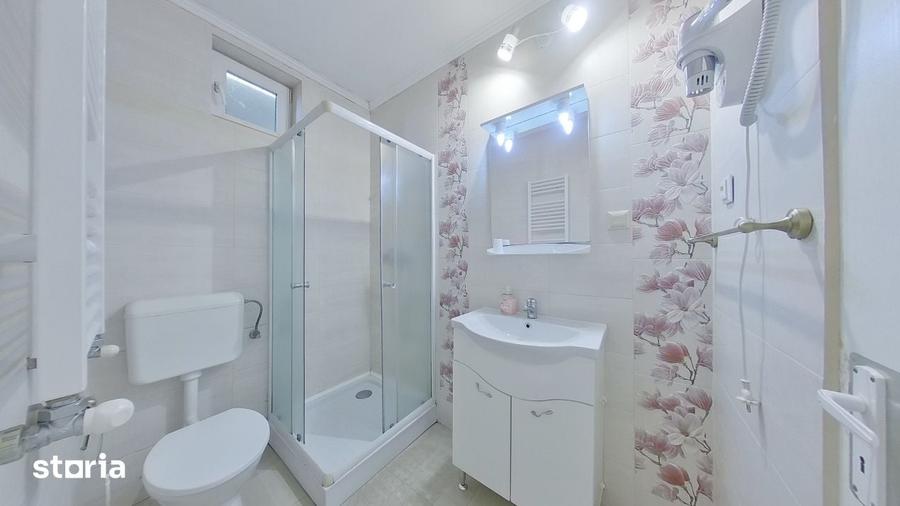 Spațiu comercial, de 391 mp, în Micălaca