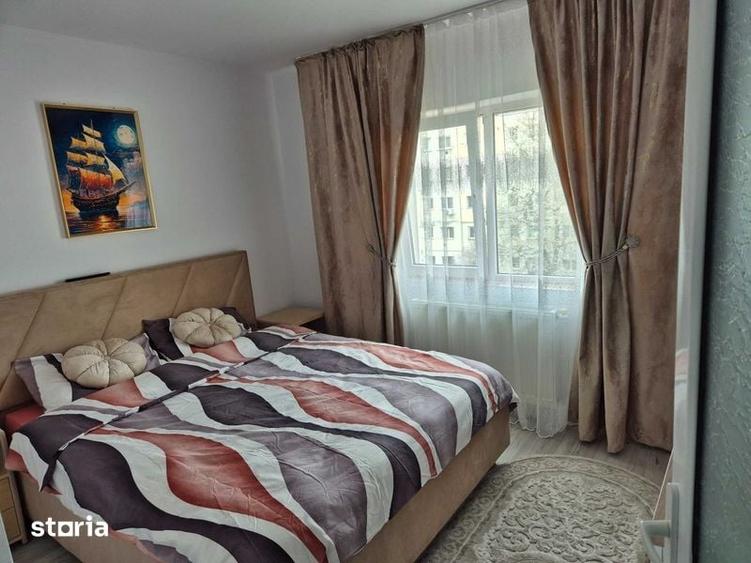 Vand apartament in roman - 1