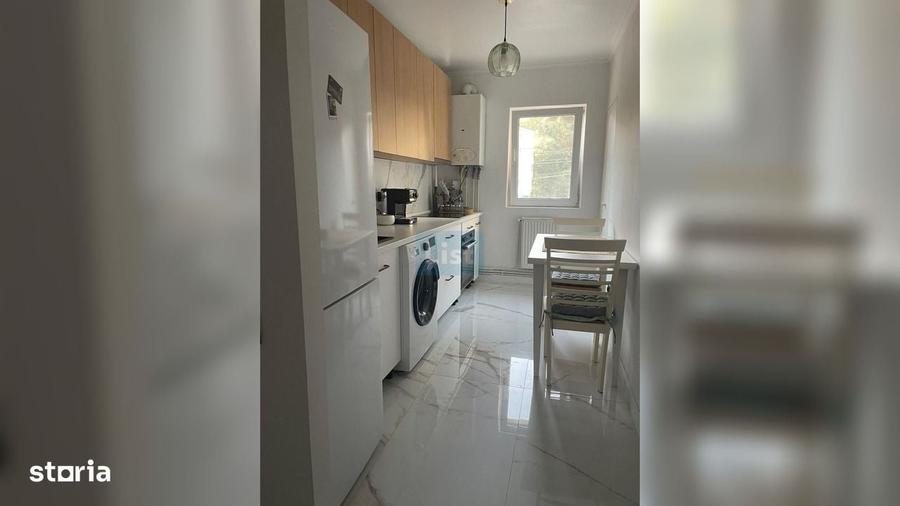 FARA COMISION! Apartament 2 camere, decomandat, etaj 1/4, PLOPILOR - 7