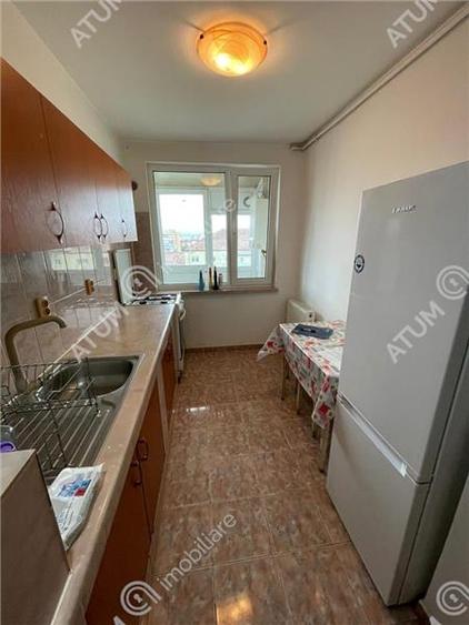 Apartament cu 2 camere decomandat, mobilat în Mihai Viteazul