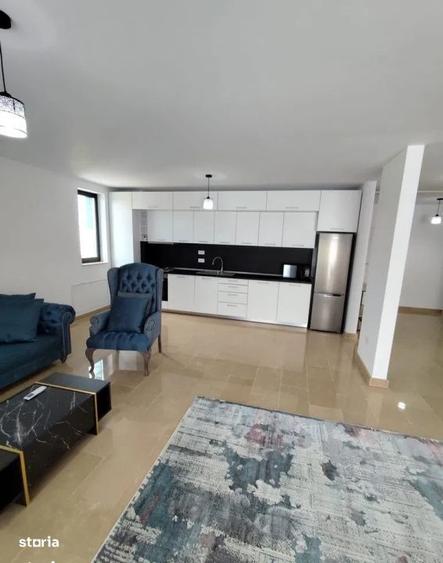 Apartament cu 4 camere, mobilat în Faleza Nord
