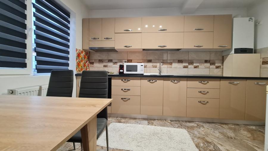 Casă individuală cu 4 camere cu Teren 500 Mp în Tărtășești