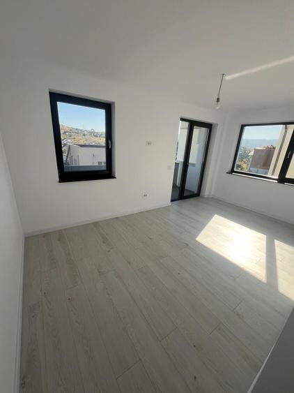 Casă cu 4 camere în Bucium