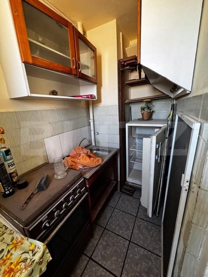 Apartament cu 2 camere semidecomandat, mobilat în Câmpia Turzii