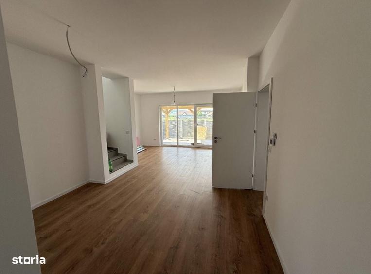 Casă cu 3 camere în Oarda