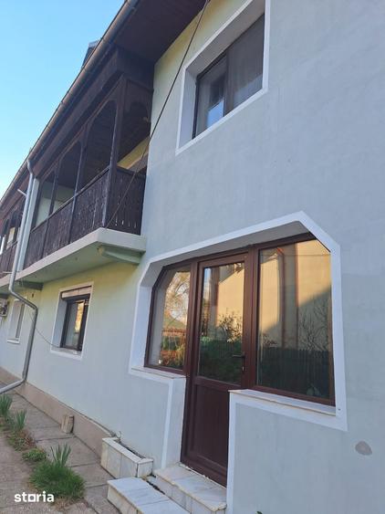 Casă cu 5 camere cu Teren 280 Mp în Central