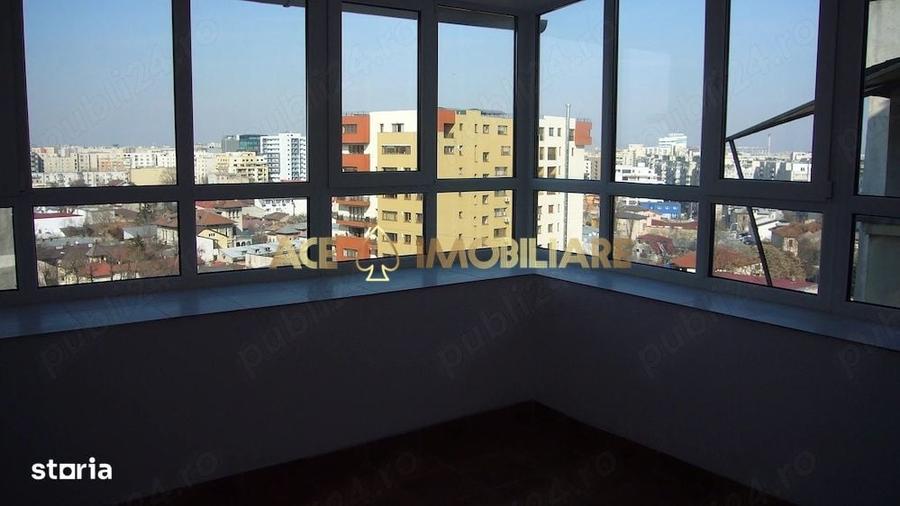 Apartament cu 4 camere în Unirii