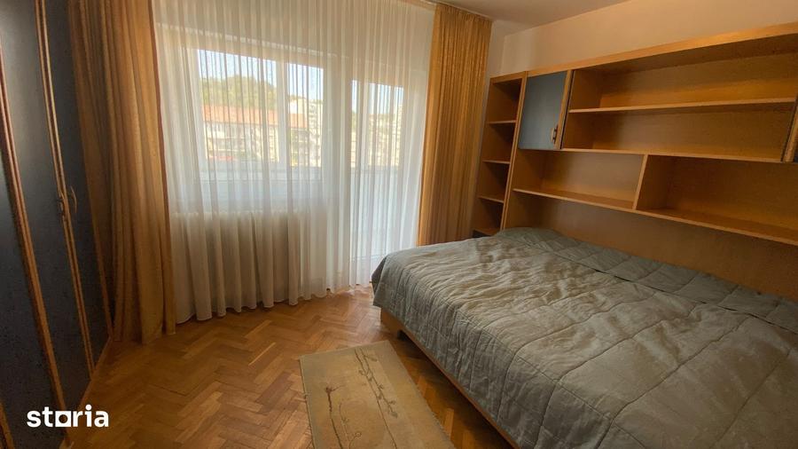 Apartament cu 3 camere decomandat în Grigorescu