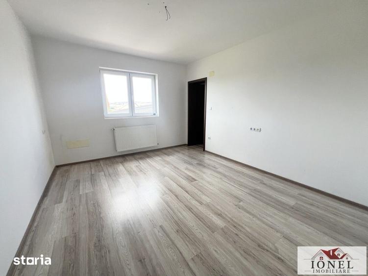 Apartament trei camere Sebes-Petresti - 4