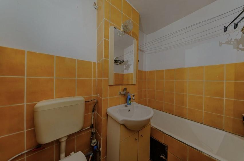 Apartament cu 2 camere semidecomandat în Micălaca