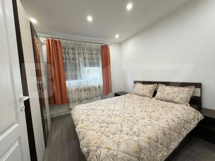 Apartament cu 2 camere semidecomandat, mobilat în Hunedoara