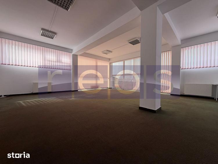 Spațiu comercial, de 212 mp, în Central