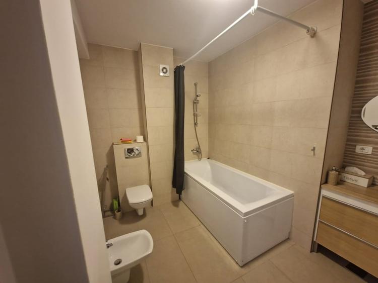 Apartament cu 2 camere semidecomandat în Bună Ziua