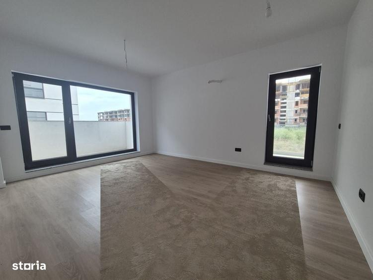 Apartament cu 3 camere în Titan — fotografia 3